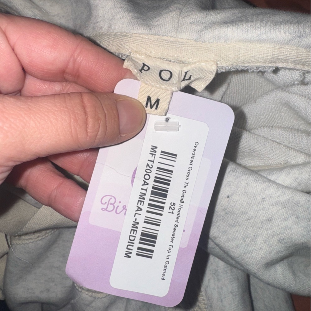 Women's Cream Hoodie Sweater NWT - Picture 4 of 4